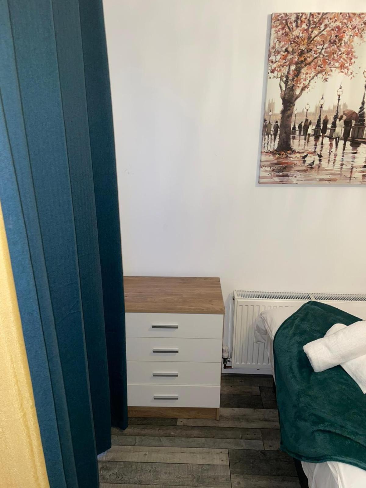 Private Room In London Enfield With Parking Exteriér fotografie